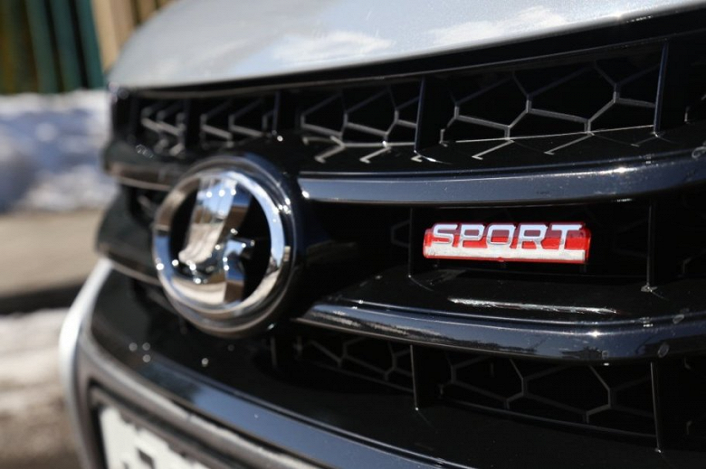 АвтоВАЗ сообщил, когда появится Lada Vesta Sport NG